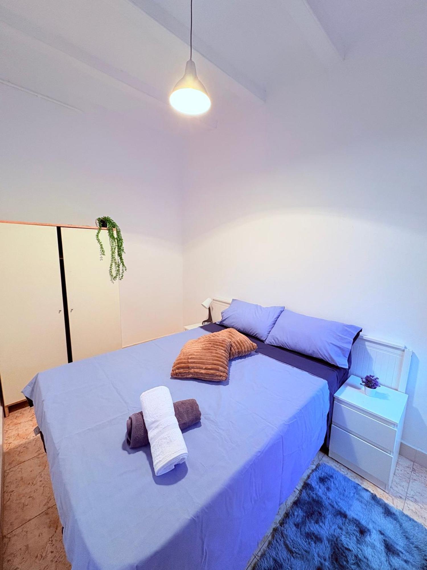 Amazing And Stylish Flat For 4 People With Breakfast Included 2 Blocks Away From Poblenou Appartement Barcelona